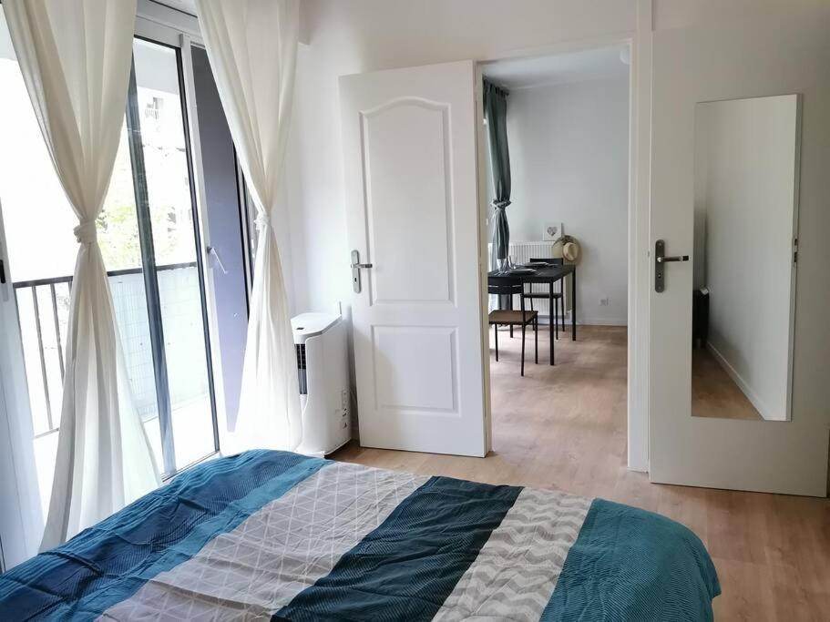 Cosy Apartment At Merignac-Centre Exterior foto